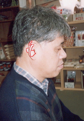2002.3.21.ear_tape3.jpg (52898 バイト)