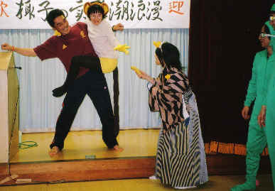 2005.12.3.bounenkai13.jpg (65020 oCg)