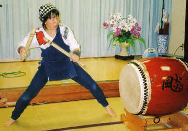 2005.12.3.bounenkai18.jpg (67587 oCg)