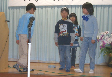 2005.12.3.bounenkai57.jpg (56649 oCg)