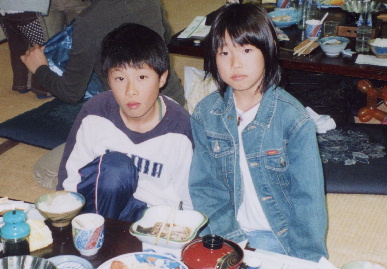 2005.12.3.bounenkai_moe3.jpg (66281 oCg)