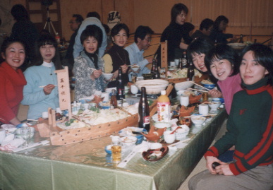 2002.12.14.bounenkai12.jpg (57217 oCg)