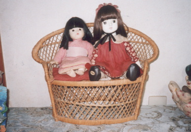 2002.4.17.ningyou.jpg (52984 バイト)
