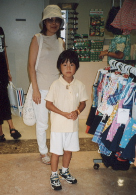 2002.8.29.moe17.jpg (54528 バイト)