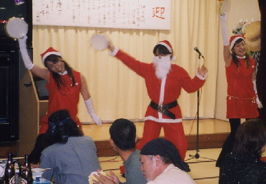 2003.12.6.bounenkai14.jpg (55971 oCg)