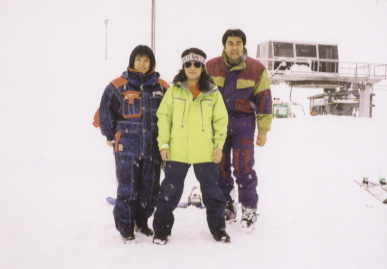 2003.2.4.akita4.jpg (36026 oCg)