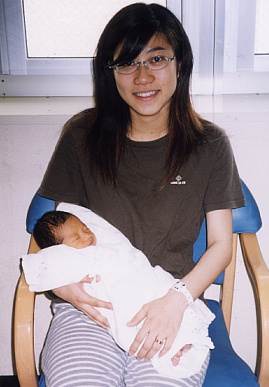 2003.6.26.baby4.jpg (49729 oCg)