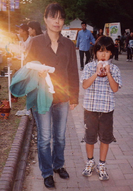 2004.10.10.toyohashimatsuri_moe6.jpg (63989 oCg)