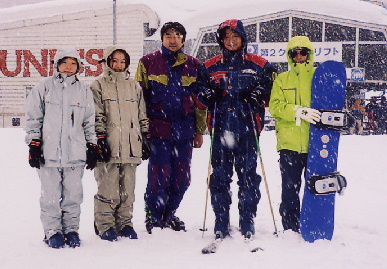 2004.2.17..akita3.jpg (72837 oCg)