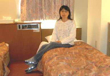 2005.4.16..tokyo3.jpg (54327 oCg)