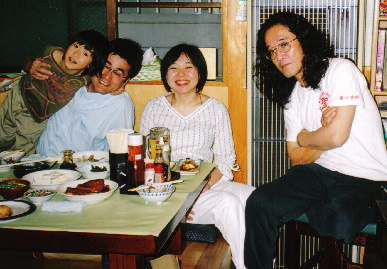 2005.5.4.marunaka2.jpg (72327 oCg)