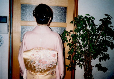 家族・富貴子1.jpg (67202 バイト)