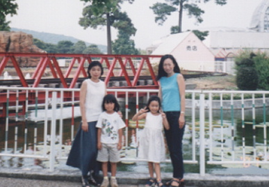 2001.8.8.moe-parkQ.JPG (54938 oCg)