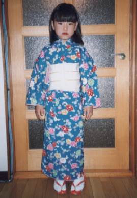 2002.5.11.moe2-1.jpg (57114 oCg)