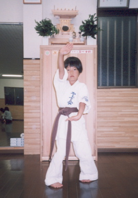 2002.7.19.moe-sanchin11.jpg (40137 oCg)