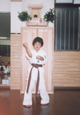 2002.7.19.moe-sanchin2.jpg (42064 oCg)