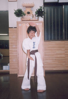 2002.7.19.moe-sanchin8.jpg (41064 oCg)