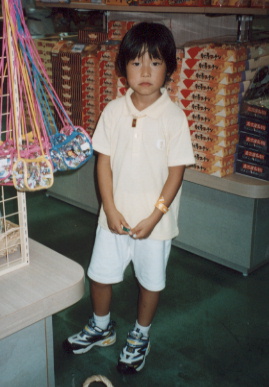 2002.8.29.moe15.jpg (52561 バイト)