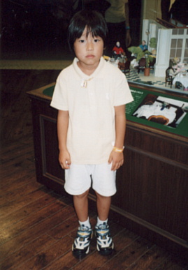 2002.8.29.moe18.jpg (43381 バイト)