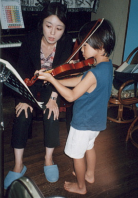 2002.9.10.moe_vaiolin2.jpg (49273 oCg)