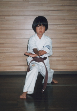 2002.9.4.moe4.jpg (37094 バイト)