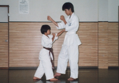 2002.9.4.moe8.jpg (35623 バイト)