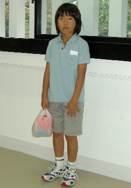 2005.10.15.moe11.jpg (42063 バイト)