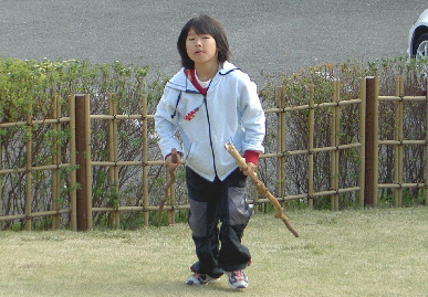 2005.11.21.moe6.jpg (73380 バイト)