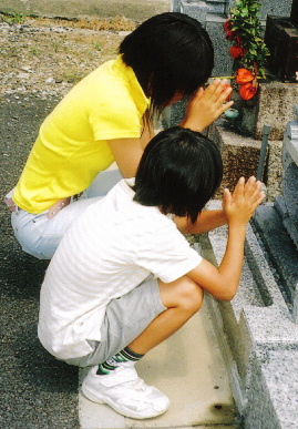 2005.8.14.ogaki2.jpg (72232 バイト)