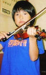 2005.8.22.violin2-1.jpg (12432 oCg)