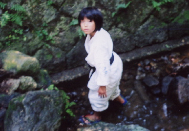 2005.8.28.karate_gassyuku7.jpg (53548 oCg)