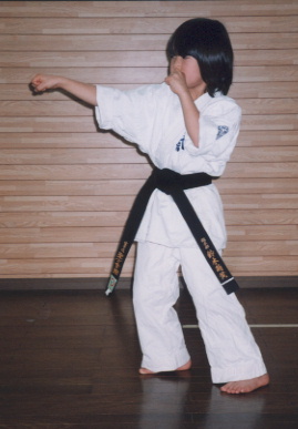 2003.1.7.moe14.jpg (38829 oCg)