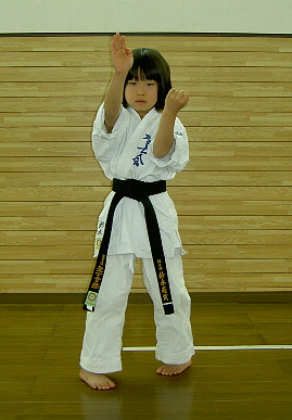 2003.1.7.moe16.jpg (51720 oCg)