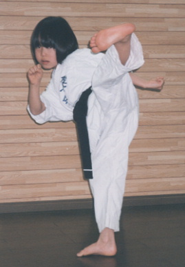 2003.1.7.moe9.jpg (34808 oCg)