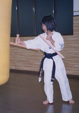 2003.10.4.moe11.jpg (45609 oCg)
