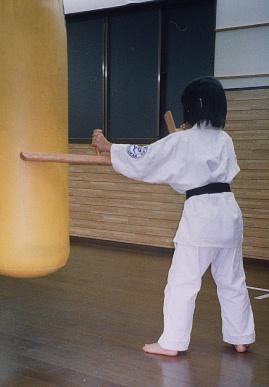 2003.10.4.moe12.jpg (46876 oCg)