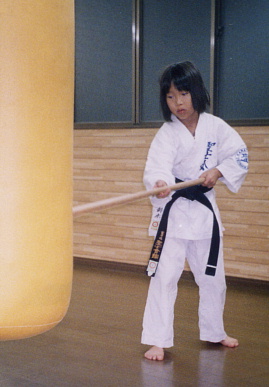 2003.10.4.moe4.jpg (46270 oCg)