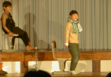 2003.11.22.moe1.jpg (41298 バイト)
