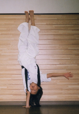2003.11.4.moe2.jpg (46446 バイト)