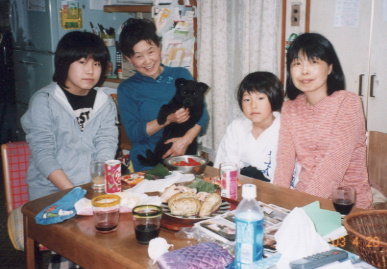 2003.4.20.pri&p&moe.jpg (60122 バイト)