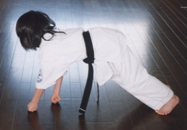 2003.4.6.moe1.jpg (34693 バイト)