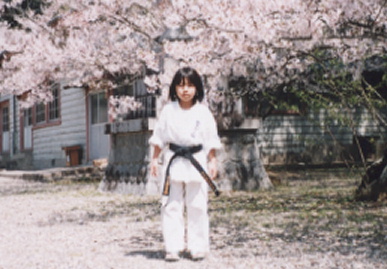 2003.4.6.moe12.jpg (57209 バイト)