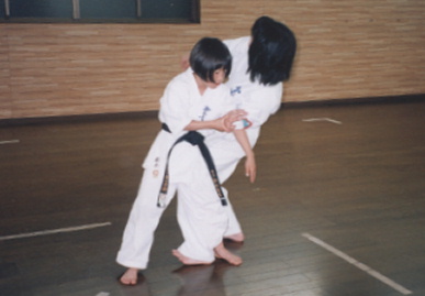 2003.5.20.moe1.jpg (32986 バイト)