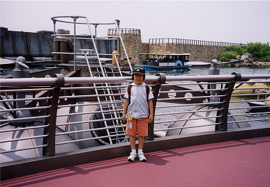 2003.5.24.25seishikaikan_traver40.jpg (66838 バイト)