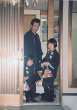 2003.5.3.moe11.jpg (42370 バイト)