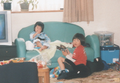 2003.5.4.moe1.jpg (43003 バイト)