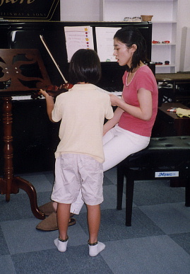 2003.6.23.moe1.jpg (50326 oCg)