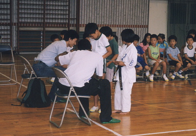 2003.7.16.moe2.jpg (60166 バイト)