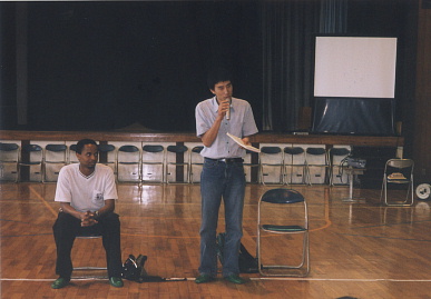 2003.7.16.moe5.jpg (46465 バイト)