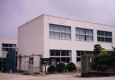 2003.7.16.moe7.jpg (46806 バイト)